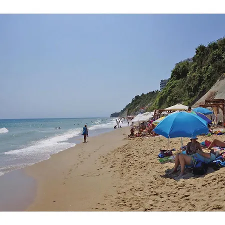 One-bedroom In Byala Appartement *